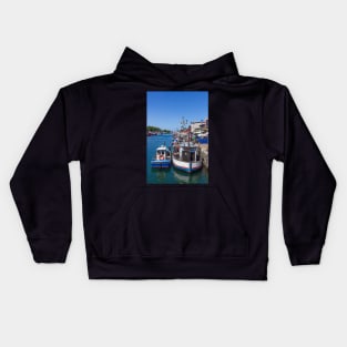 Fishing boats, Alter Strom, Warnemünde, Rostock, Mecklenburg-Western Pomerania Kids Hoodie